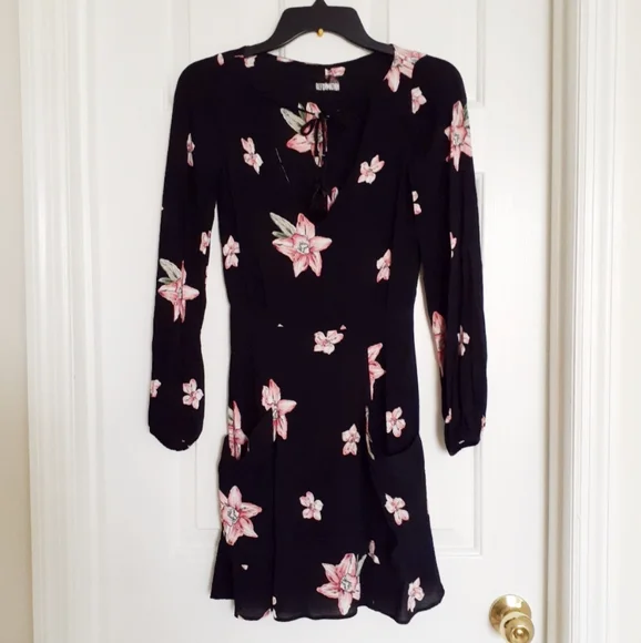 Reformation Black Floral Mini Dress - Picture 1 of 14